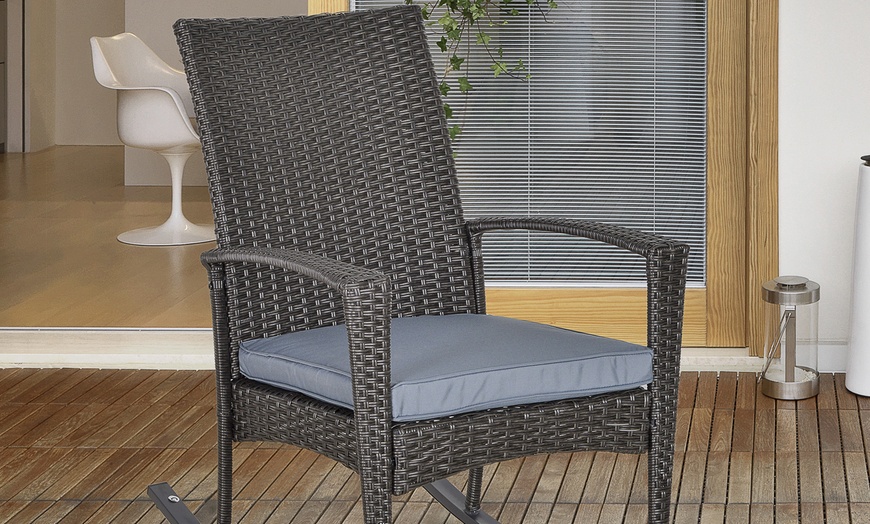 Image 3: Outsunny Rattan-Effect Rocking Chair