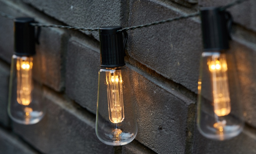 Image 5: 10, 20 or 40 LED Vintage-Style Solar Edison Bulbs