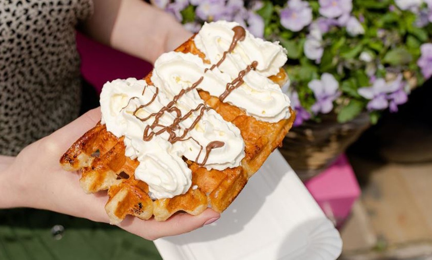 Image 4: Gratuit : Gaufre de Liège et boisson