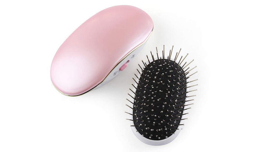 Image 2: Steam Hair Straightening Brush