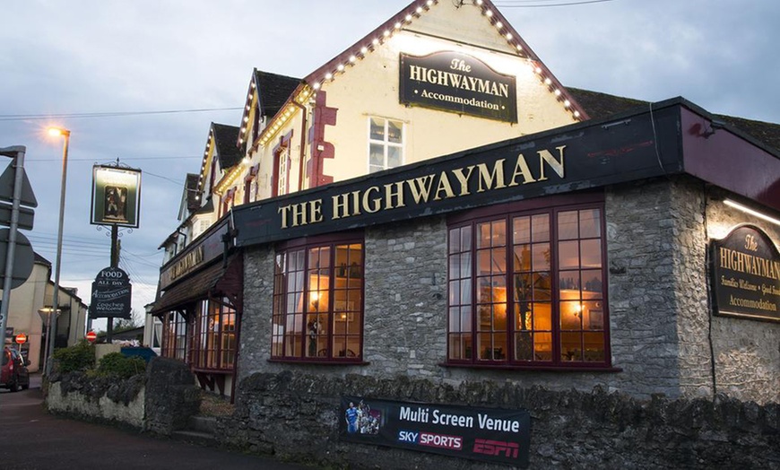 the-highwayman-inn-groupon