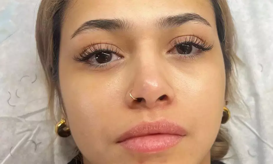 Classic, Hybrid, or Volume Eyelash Extensions w/ Optional 2-Week Fill