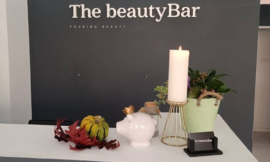 Image 4: Beauty-Paket mit Microneedling & Gesichtsreinigung für 1 Person