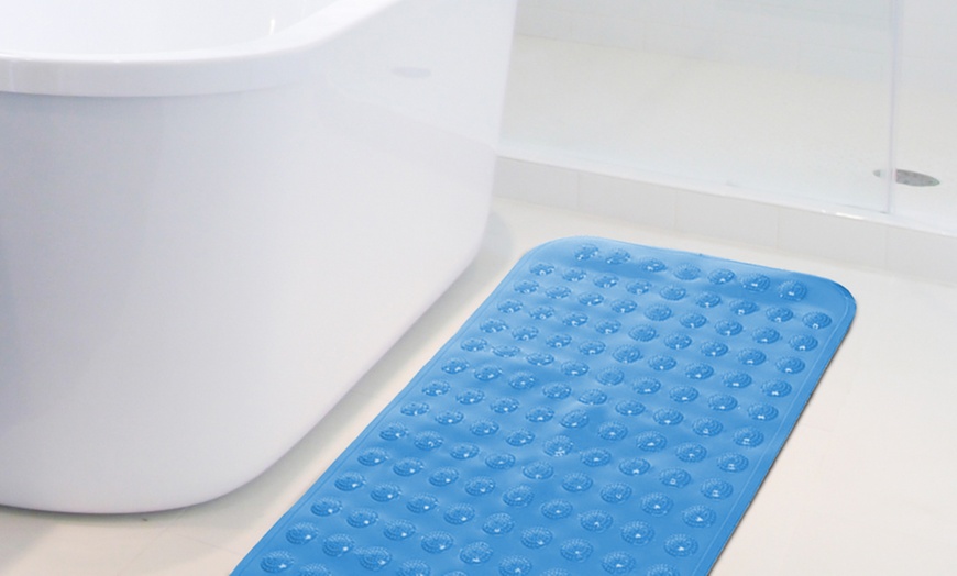 Image 5: Suction Grip Bath Mat