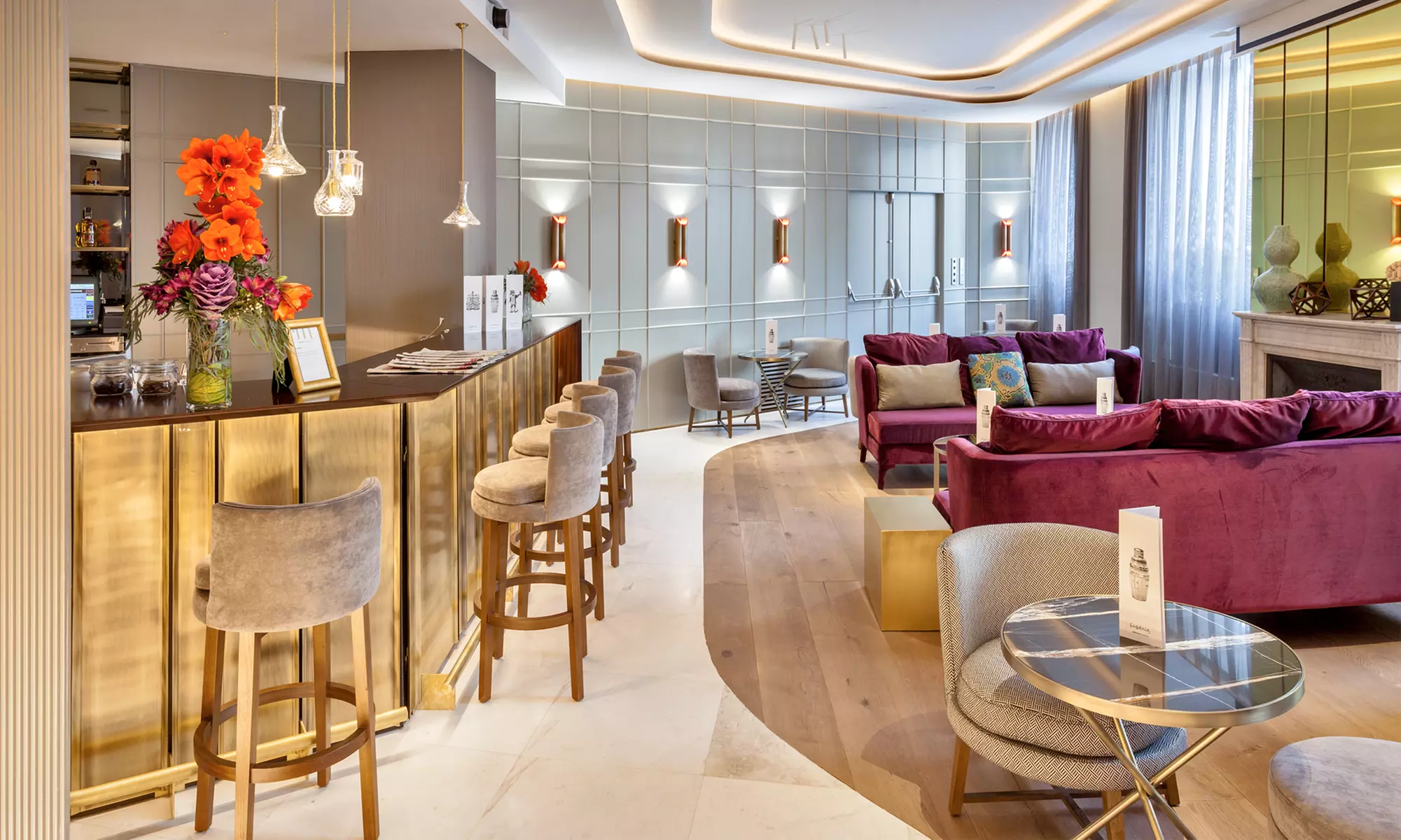 Aperitivo italiano con copas y picoteo para 2 o 4 en hotel 5 estrellas