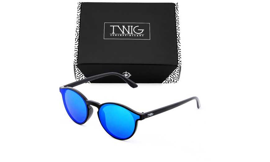 Image 6: Unisex Sunglasses