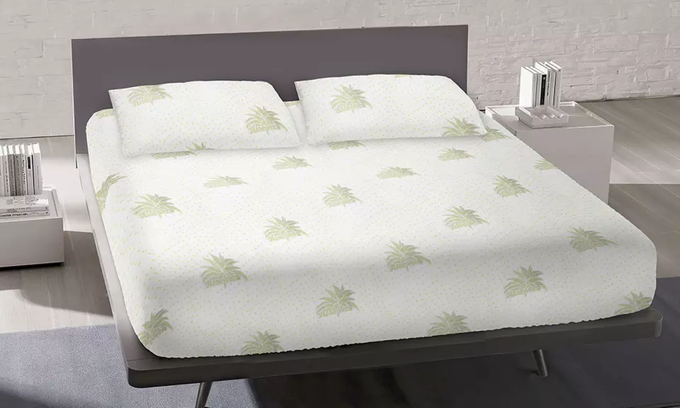 Coprimaterasso con Trattamento Aloe Vera e Copriguanciali abbinabili