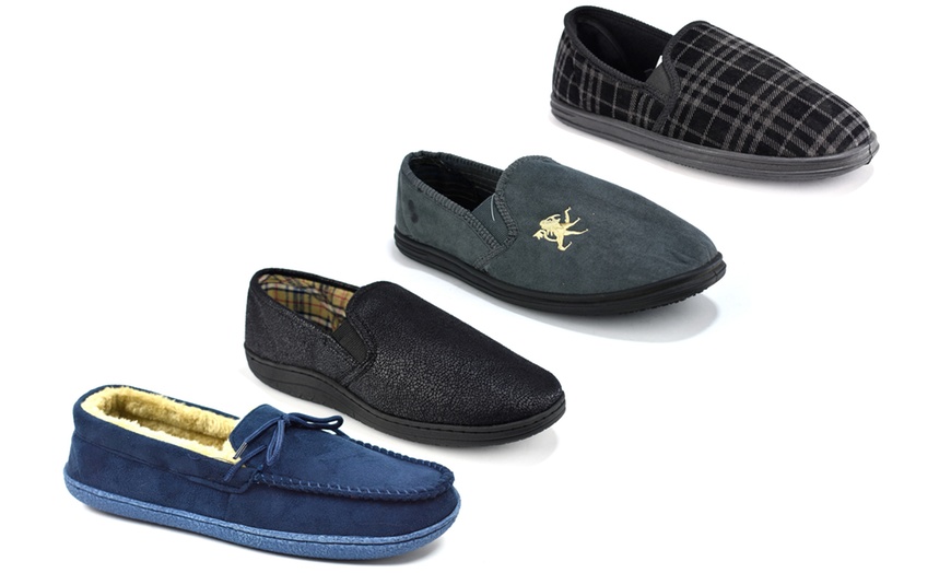 Image 1: Men's Fleece Lined Slippers