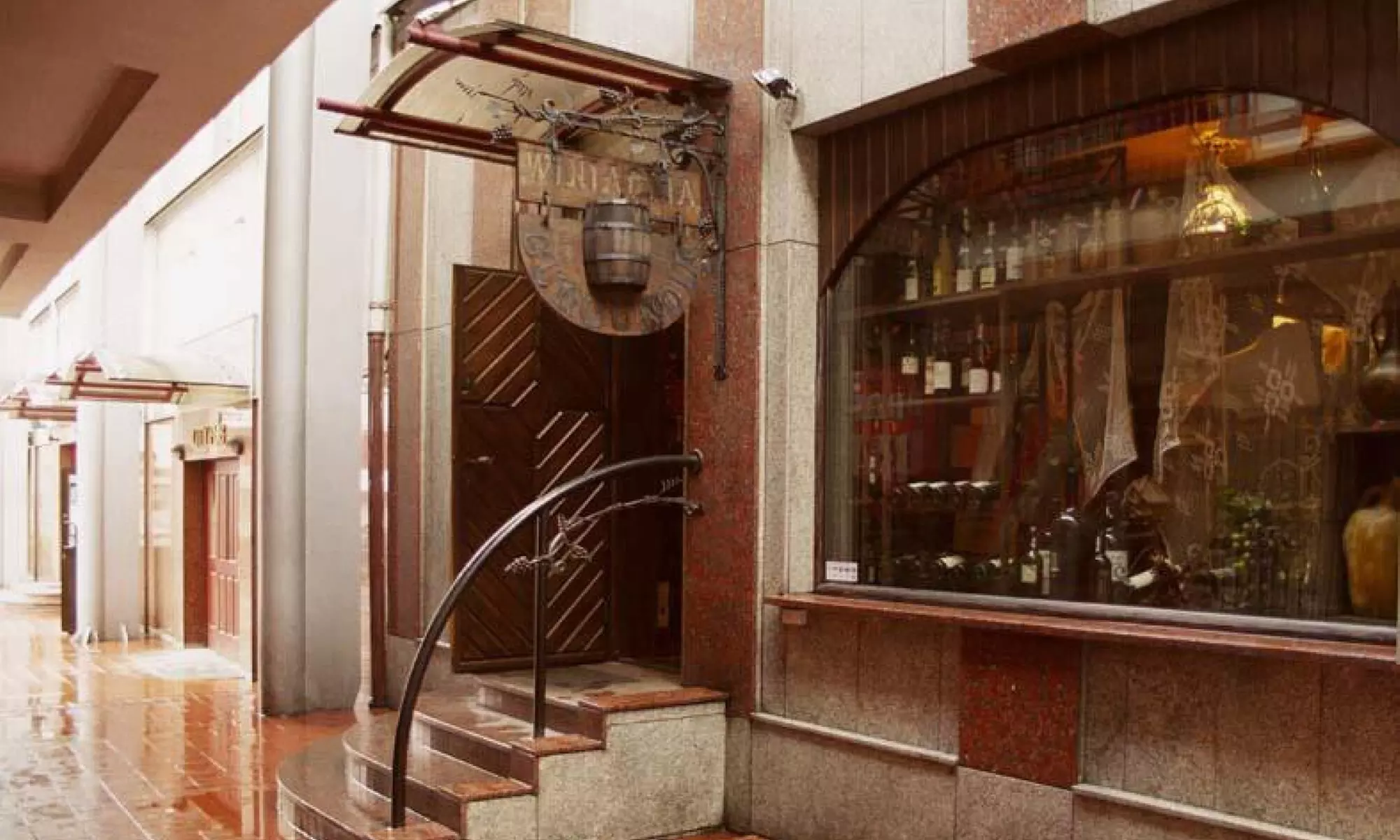 Warsztaty z sommelierem i degustacja win dla 1 osoby lub grupy