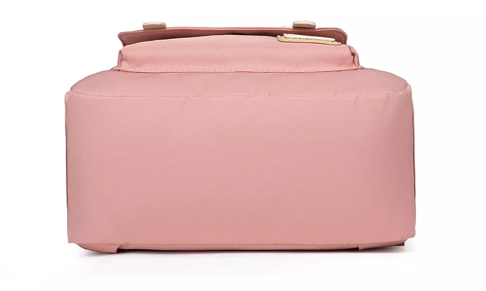 Mochila de viaje hecha de tejido impermeable espaciosa y versátil