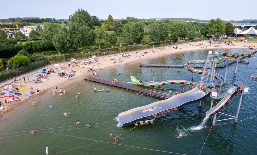 Image 3: Vlieg over het water: 2 uur waterskiën of wakeboarden