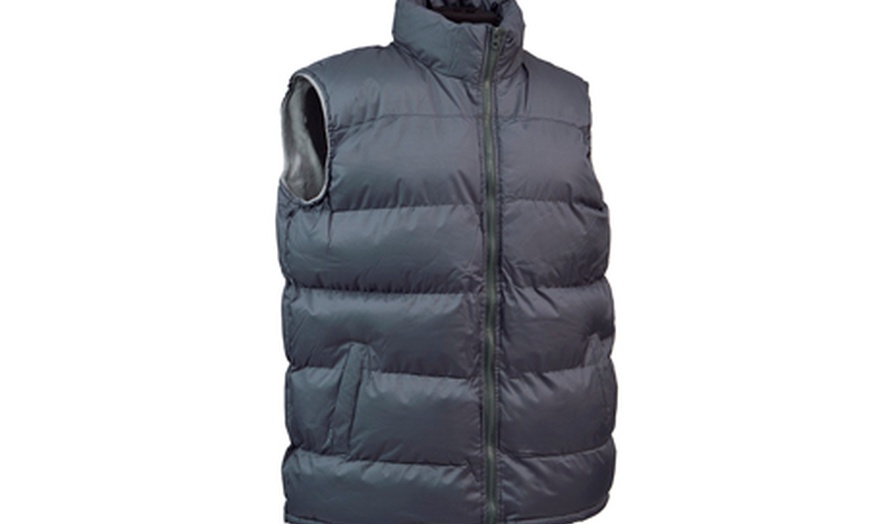 Image 2: Men's Body Warmer