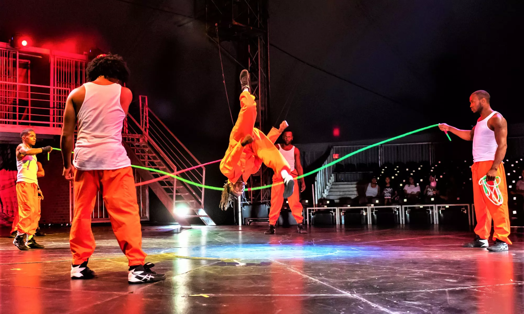 Cirque Alcatraz (November 4–14) - Primary Image