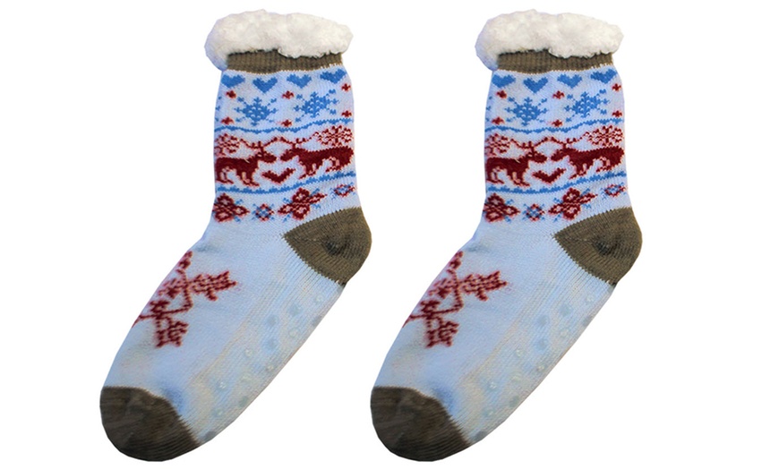 Image 13: Festive Warm Sherpa Fur Slipper Socks