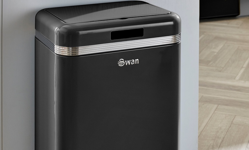 Image 5: Swan Retro-Style 45L Square Sensor Bin With Free Delivery