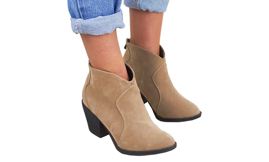 Image 6: Women's Blowfish Ankle Boots