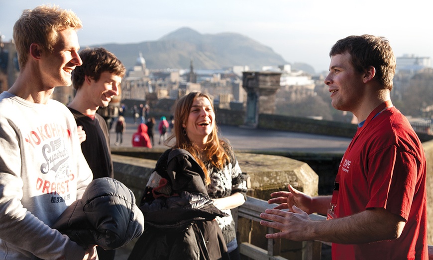 Image 2: Edinburgh Castle Walking Tour