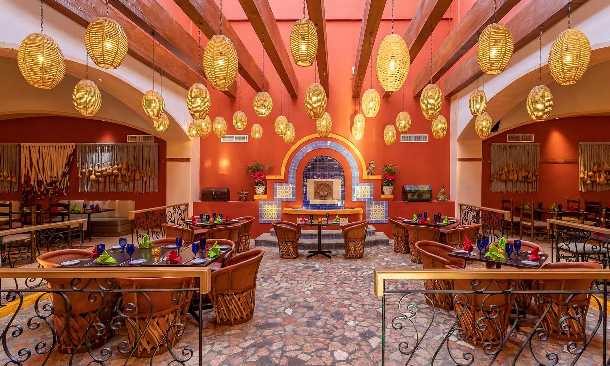 All-Inclusive Family-friendly Resort near San Jose del Cabo downtown