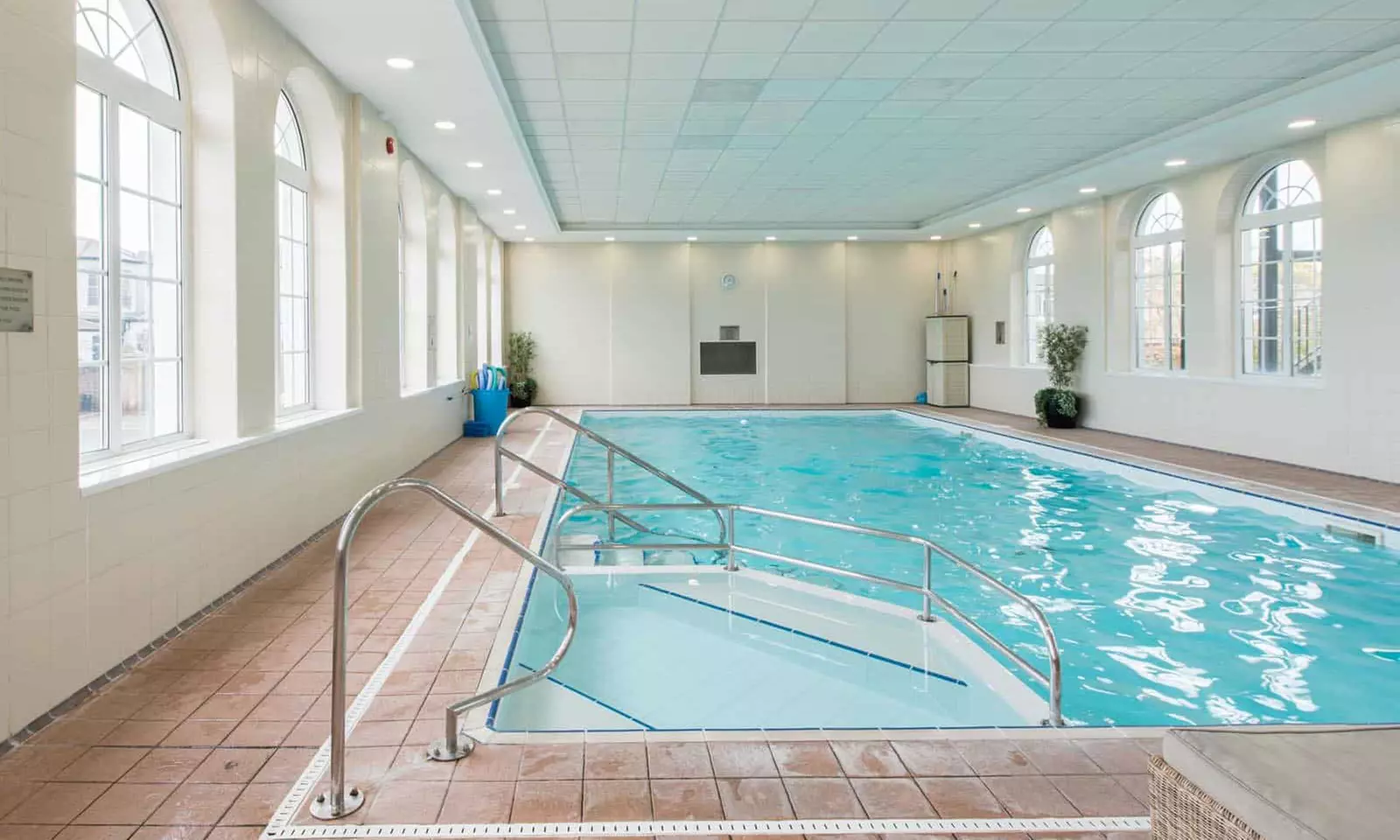 Spa Day with Traditional or Sparkling Afternoon Tea for 1, 2 or 4