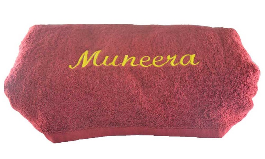 Image 4: Embroidered Cotton Bath Towel