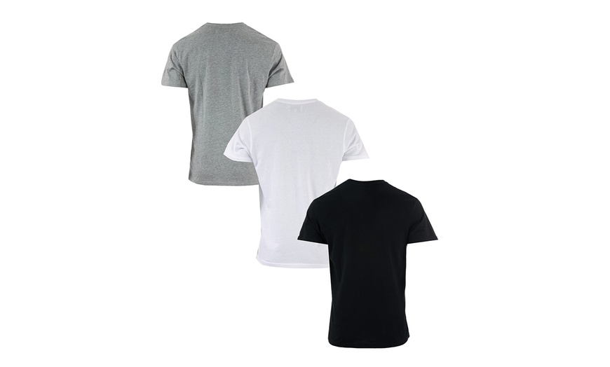 Image 12: Men's Three-Pack T-Shirt