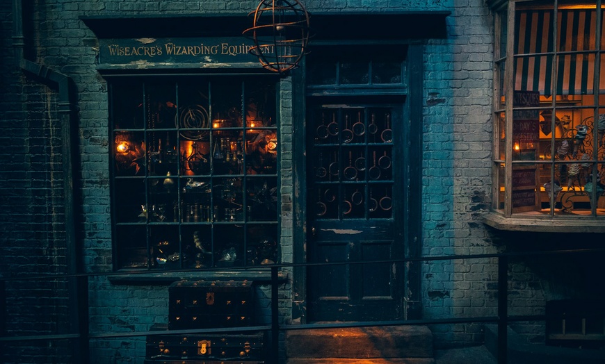 Image 5: ✈ Londra e Harry Potter Studios: coupon bambino camera con i genitori