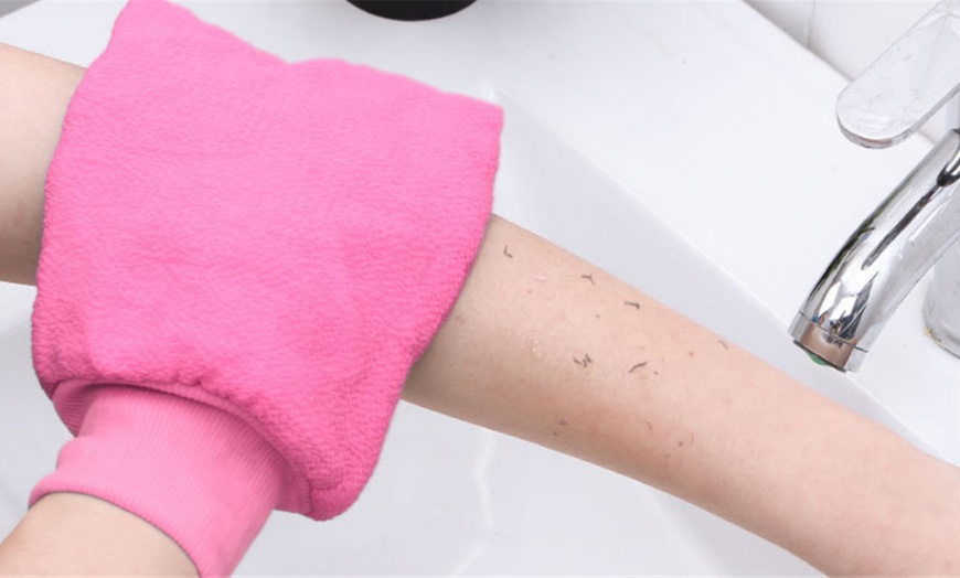 Image 1: One or Two Exfoliating Bath Gloves