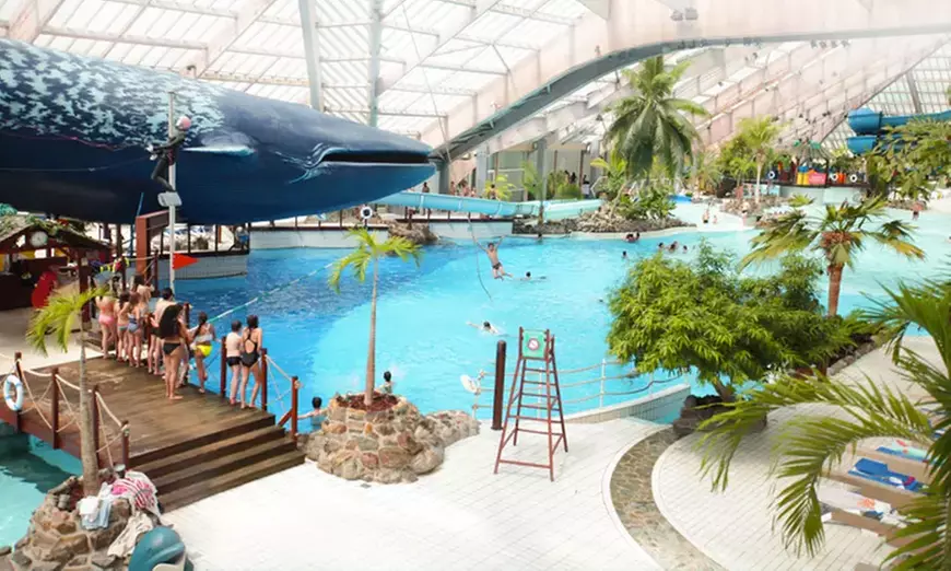 Billets et cartes Aquaboulevard pour une journée aquatique en famille