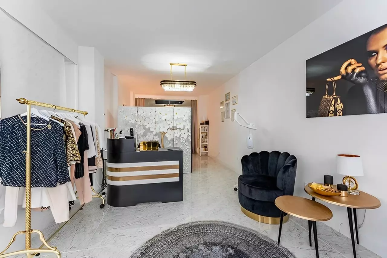 Augenbrauen- & Wimpern färben inkl. korrektur