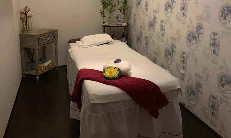 Enjoy Any Luxury Spa Beauty Treatments with Vouchers up to AED 800!