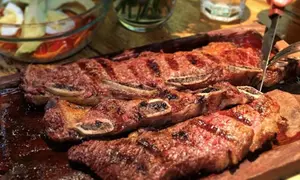 ¡Hasta 38% de descuento en cena en Restaurante Argentino La Cosquilla del Ángel! ¡El sabor de Argentina!