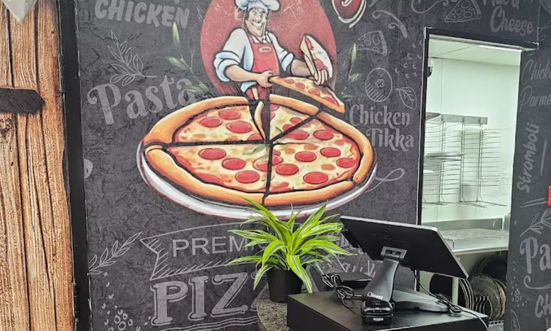 Up to 33% Off on Italian Cuisine at Pizzato Pizza