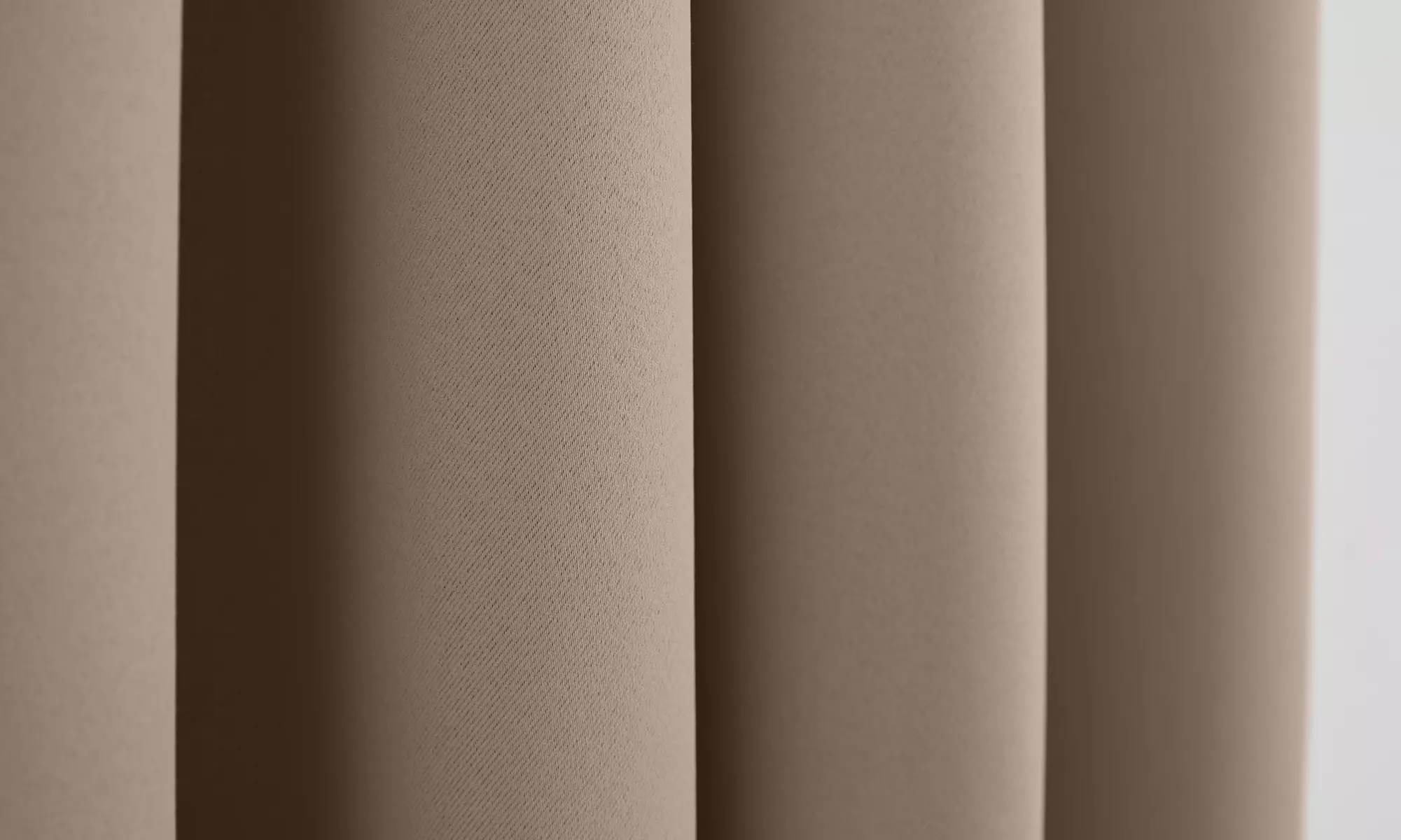 1, 2 ou 4 rideaux occultants et obscurcissants à 8 œillets