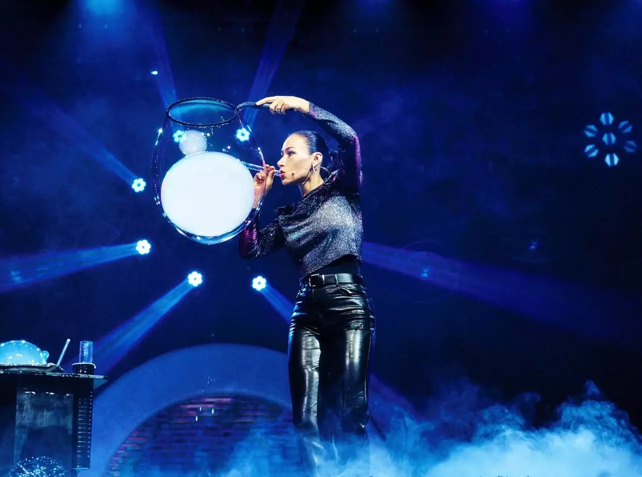 Gazillion Bubble Show – Up to 24% Off