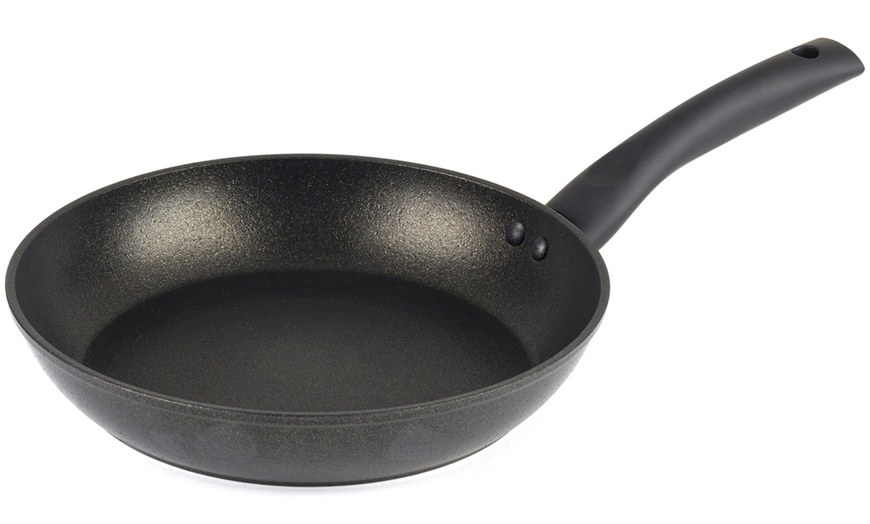 Image 6: Non-Stick Diamond Frying Pan