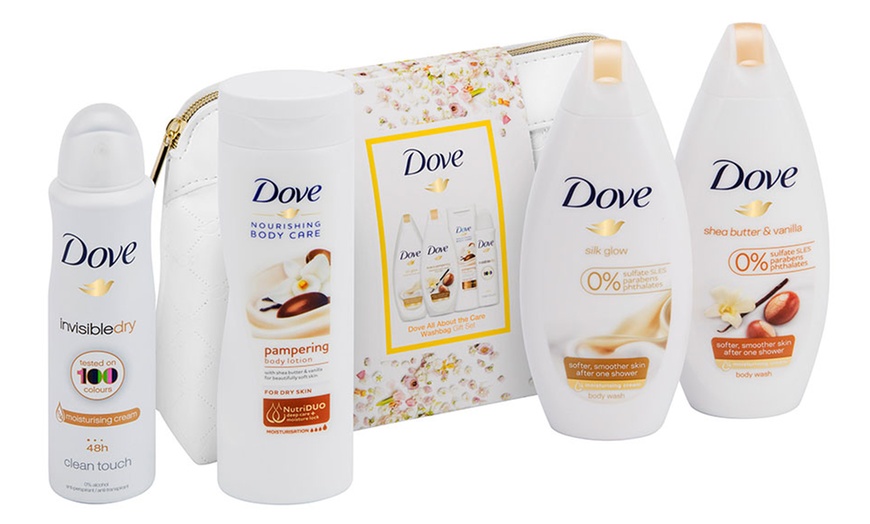 Image 1: Dove Washbag Gift Set
