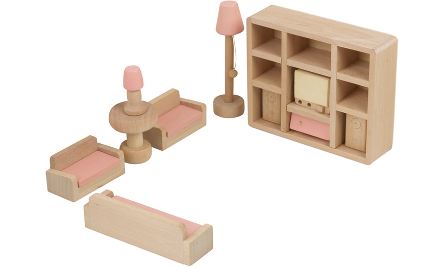 Image 7: Six Dollhouse Furniture Sets