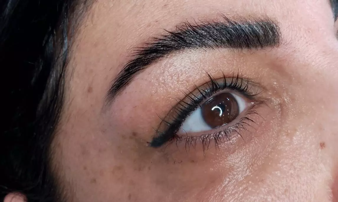 1x od. 2x Augenbrauen- oder/und Wimpernlifting inkl. Färben bei Permanente Schönheit (bis zu69% sparen) - Primary Image