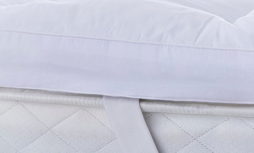 Image 3: Silentnight Cotton Mattress Topper