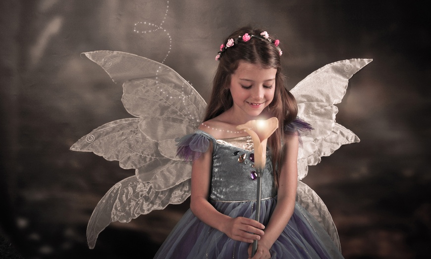 Image 2: Fairy or Elf Photoshoot 