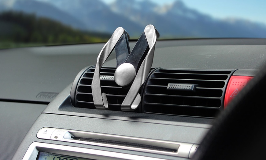 Image 9: Bracket Shaped Magnetic Car Mount