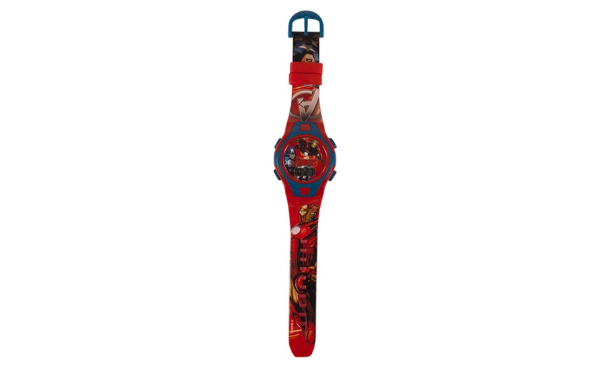 Image 7: Marvel Children's Digital Watch 