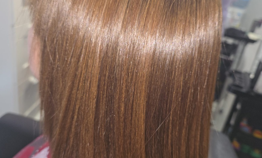 Image 6: Alisado de queratina con corte de puntas para 1 persona