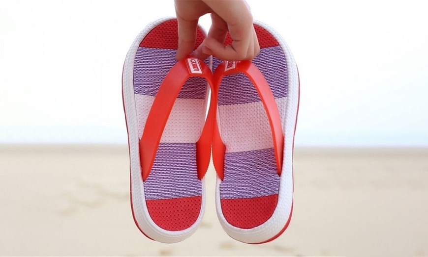 Image 11: Women's Beach Flip-Flops