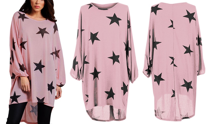 Image 7: Oversized Hi-Lo Star Print Batwing Top