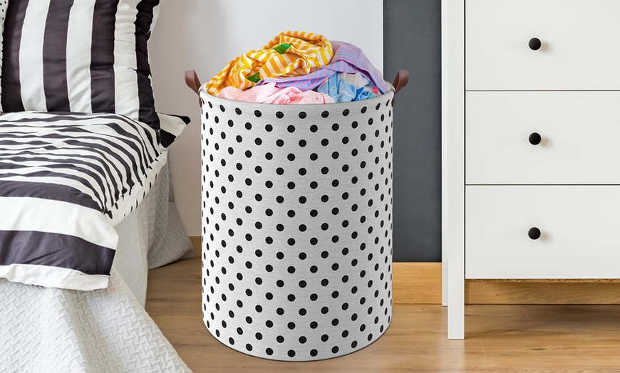 Image 19: Vinsani Drawstring Laundry Basket