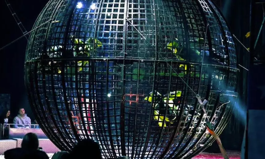 Image 3: Circus Vegas American Circus - Up to 45% Off