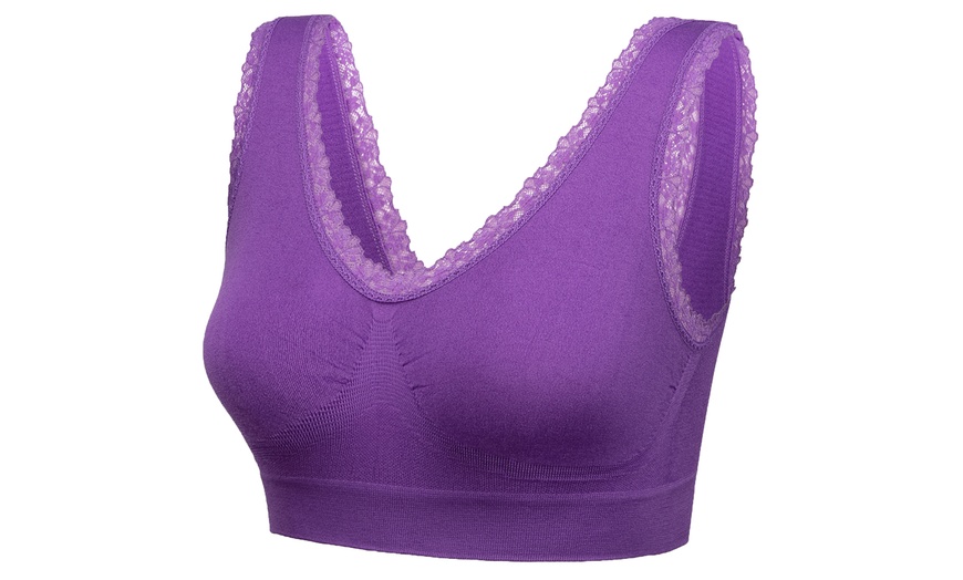 Image 12: Women's Seamless Bras
