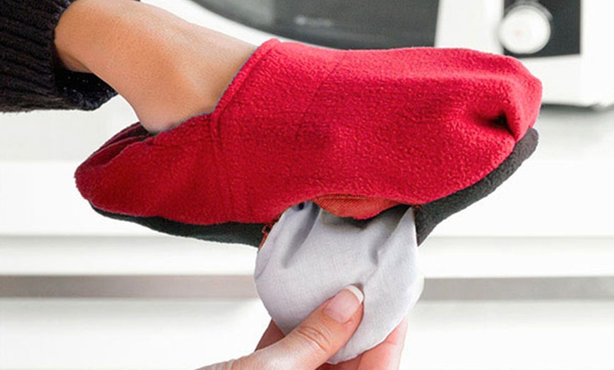 Image 7: Microwavable Slippers