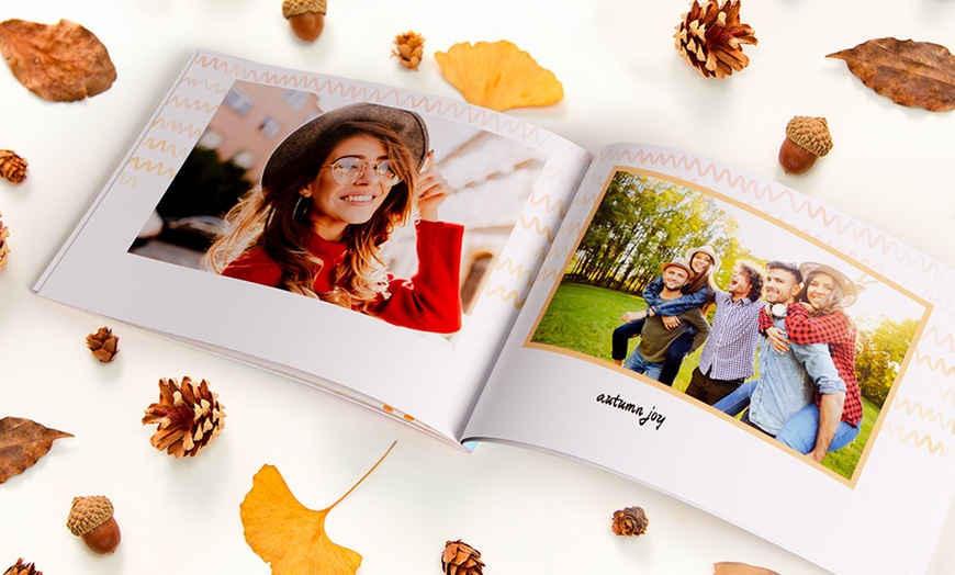 Image 2: Softcover Photobook in A5 Landscape Format from Colorland